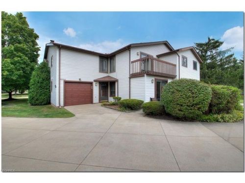 32740 Washington Ct, Cleveland, OH 44139-4839