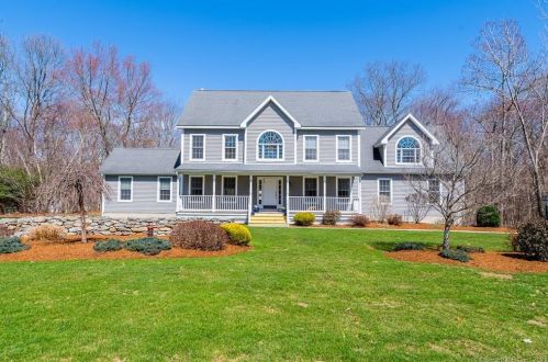 31 Mint Brook Ln, Amston, CT 06231-1761