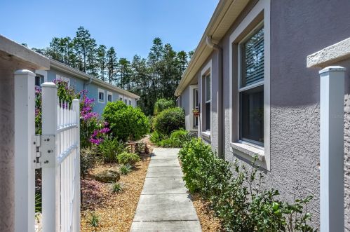 7552 Berna Ln, Land O Lakes, FL 34637-7400