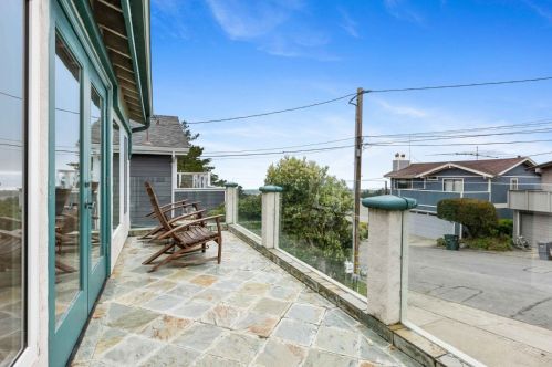 764 El Granada Blvd, Princeton By The Sea, CA 94019-4909
