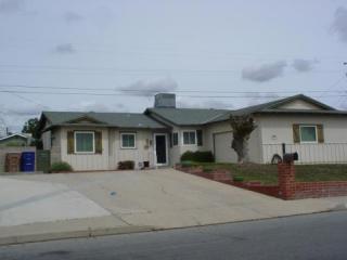 2518 Driller Ave, Bakersfield CA  93306-2504 exterior