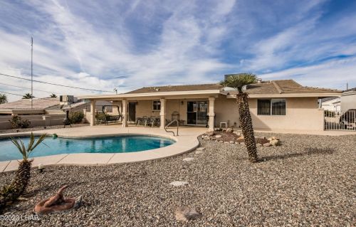 3886 Whaler Dr, Lake Havasu City AZ  86406-4302 exterior