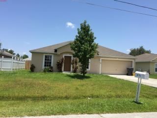 615 Parakeet Ct, Kissimmee, FL 34759-4508