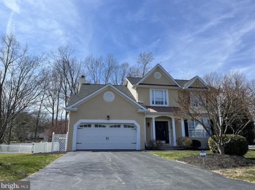 230 Pebble Vly Dr, Dover DE 19904-9469 exterior