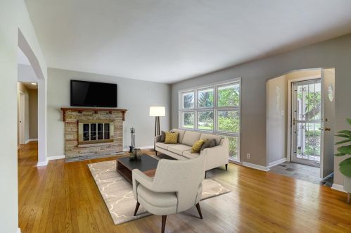 4830 Westfield Rd, Thiensville, WI 53092-4532
