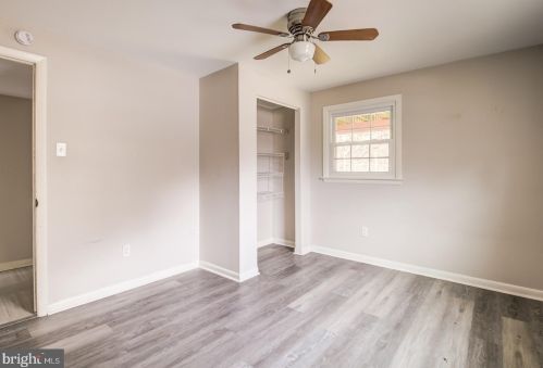 2263 Spinnaker Ct, Woodbridge VA  22192-2129 exterior