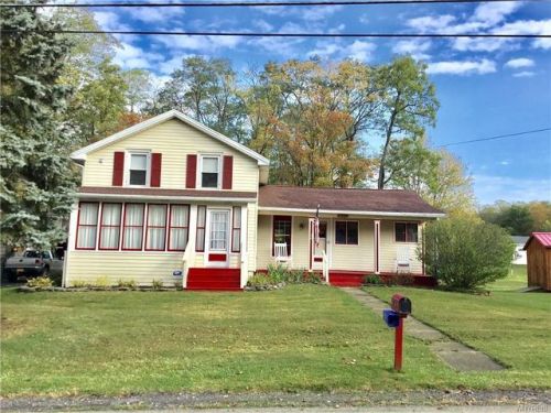 1034 Eden Evans Center Rd, Angola NY  14006-8860 exterior