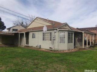2601 Grove Ave, Sacramento, CA 95815-2112