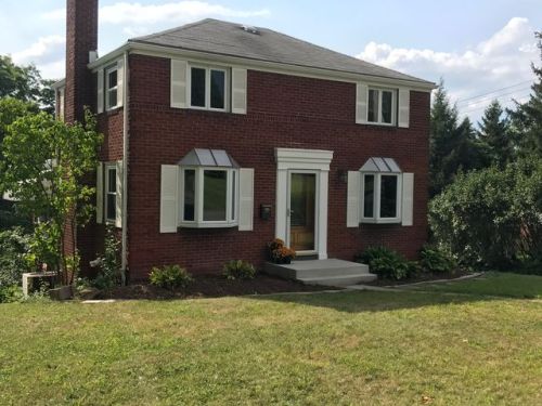 131 Wedgewood Dr, Pittsburgh, PA 15229-1038