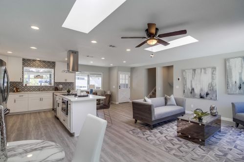 6979 Bobhird Dr, San Diego CA  92119-2021 exterior