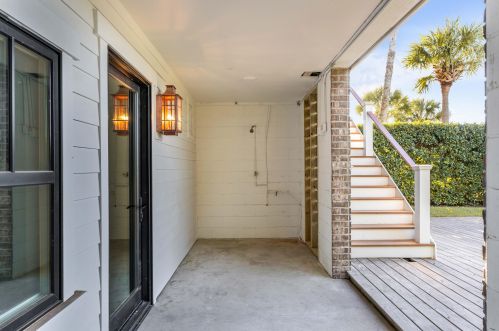 26 Morgan Place Dr, Isle Of Palms SC  29451-2742 exterior