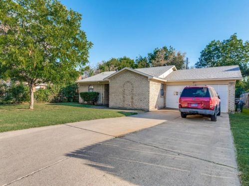3654 Rough Creek Rd, Fort Worth, TX 76140-1244