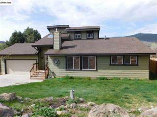 45 Brookwood Dr, Susanville, CA 96130-3501