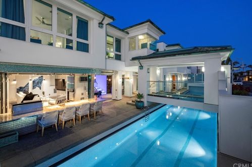 318 Via Lido Soud, Newport Beach, CA 92663-4616