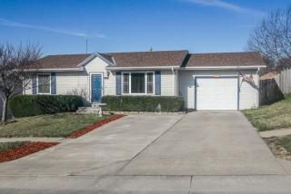 174 Glenbrook Dr, Glenwood, IA 51534-1040