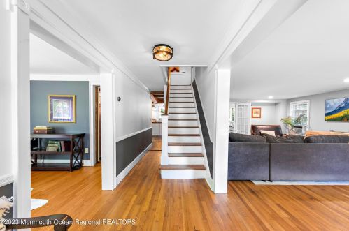 904 Sycamore Ave, Tinton Falls NJ 07724-3132 exterior