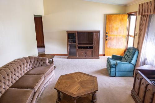 3711 6th Ave, Beaver Falls PA  15010-1918 exterior