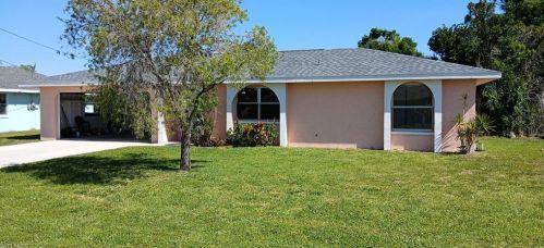 1311 15th St, Cape Coral, FL 33909-0014