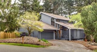 3712 Magrath Rd, Bellingham, WA 98226-6810