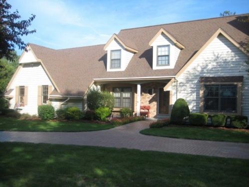 520 Pebble Creek Pass, Wales, WI 53183-9674