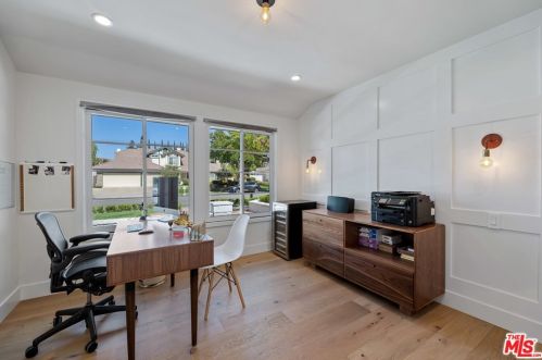 445 Sinaloa Rd, Simi Valley CA  93065-5430 exterior