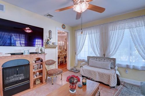 44 Newton Ter, Waterbury CT  06708-1919 exterior