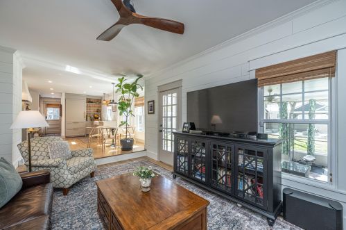 725 Chatter Rd, Mount Pleasant SC  29464-5116 exterior