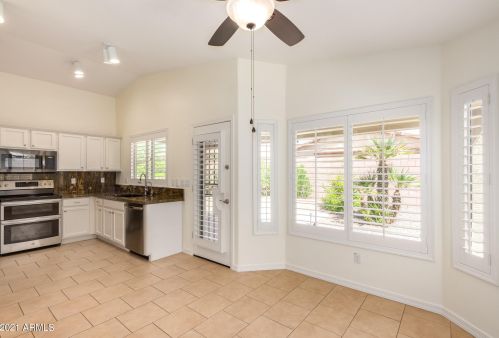 3096 Palm Beach Dr, Chandler AZ  85249-9053 exterior