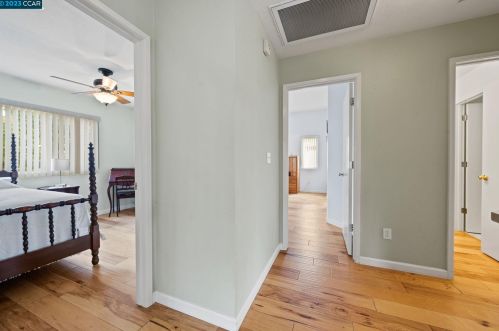 932 Anderson Cir, Woodland CA  95776-5100 exterior