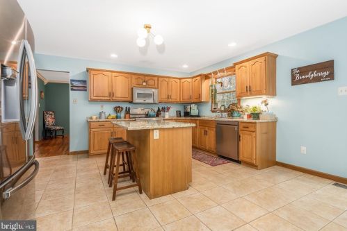 14 Woods Rd, Plumsted Township NJ  08533-2740 exterior