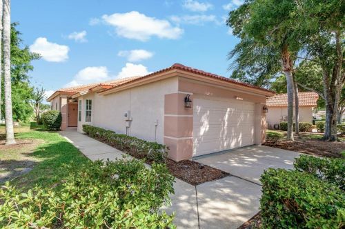 1170 Dartford Dr, Tarpon Springs, FL 34688-7621