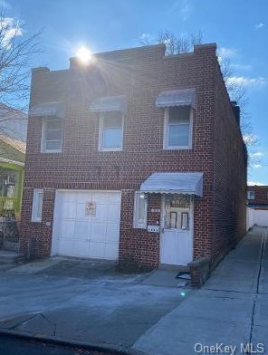 1034 226th St, Bronx NY  10466-4816 exterior