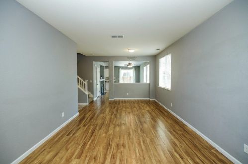 17122 Pacific Oak Ln, Lathrop CA  95330-8526 exterior