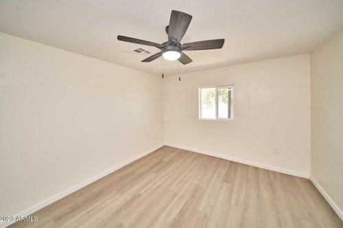1811 Encinas Ln, Phoenix AZ  85040-1414 exterior