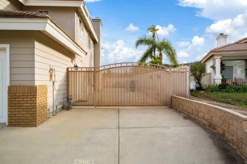 29416 Sunharbor Ct, Lake Elsinore CA  92530-7225 exterior