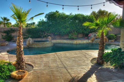43708 Parkway Esplanade, La Quinta CA  92253-4099 exterior