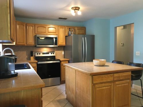 325 Honey Bee Ln, Polk City FL  33868-9168 exterior