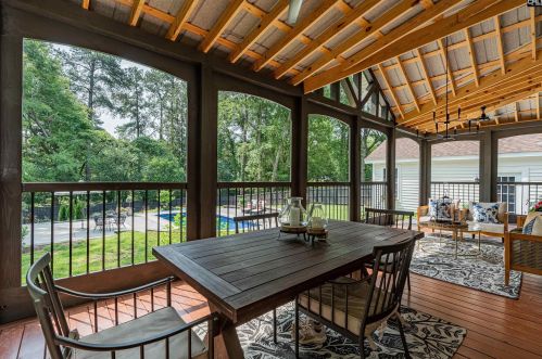 210 Efird St, Lexington SC  29072-3520 exterior