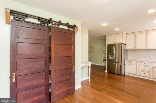 6305 Ridge Top Ct, Spotsylvania VA  22553-1611 exterior