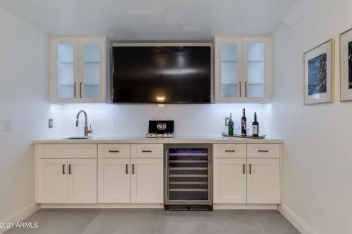 8309 Highland Ave, Scottsdale AZ  85251-1732 exterior