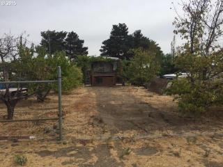 420 A St, Dallesport, WA 98617-0638
