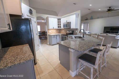 4969 Hamlin Cir, Mims FL  32754-5777 exterior