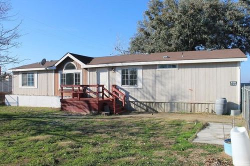 18193 Road 238, Porterville, CA 93257-9507