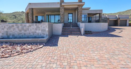 14914 Zapata Dr, Scottsdale, AZ 85268-1620