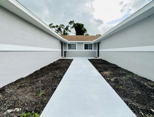 926 Eisenhower Blvd, Lehigh Acres, FL 33974-3604