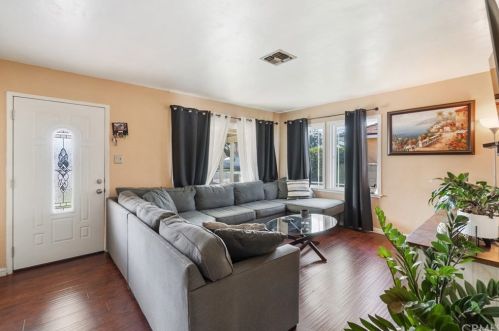 1719 Hardwick St, Long Beach CA  90807-1131 exterior