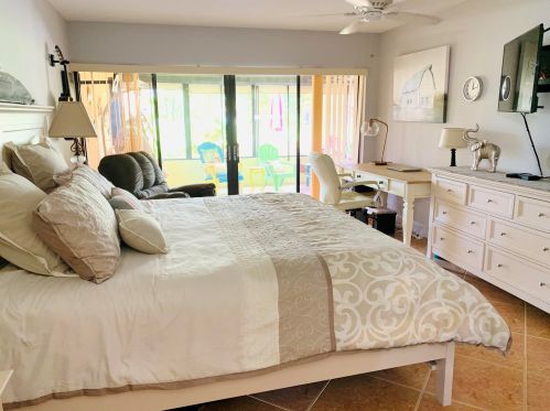 400 28th Ave, Delray Beach FL  33445-4408 exterior