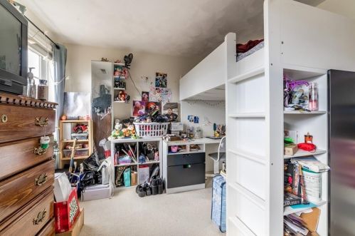 13 Betty St, Lincoln RI  02865-2203 exterior