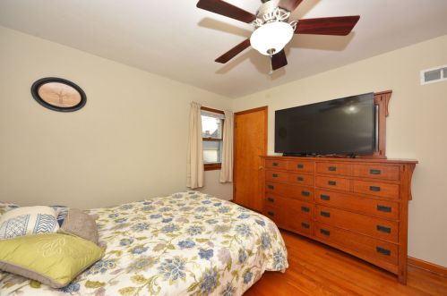 2860 77 St, Milwaukee WI 53219-2767 exterior