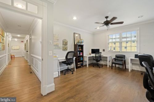 213 Loudoun St, Leesburg VA exterior